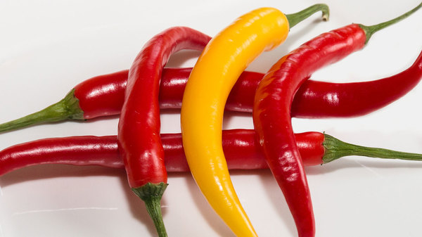 Med thumb spicy food dreams