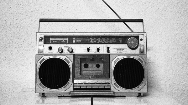 Med thumb boombox feature