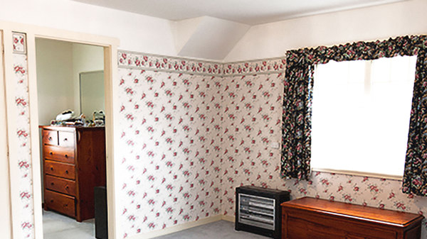 Med thumb world s ugliest bedroom 2