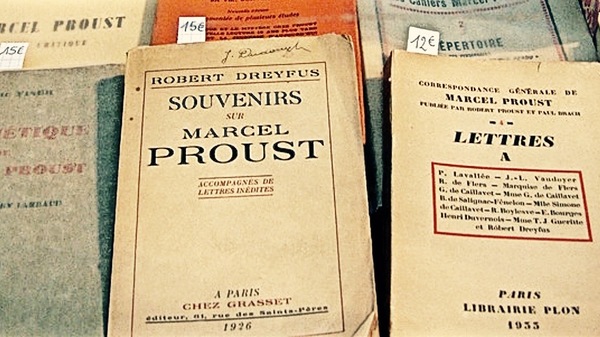 Med thumb proust books two