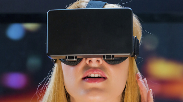 Med thumb virtualreality dreaming