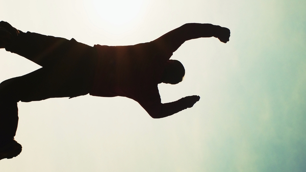 Med thumb floating man